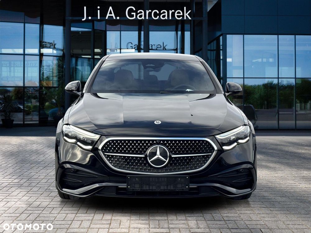 Mercedes-Benz Klasa E - 9