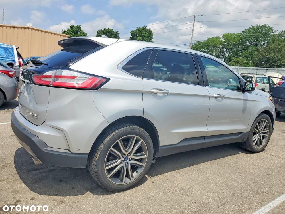 Ford Edge 2.0 EcoBlue Bi-Turbo 4x4 Titanium - 4