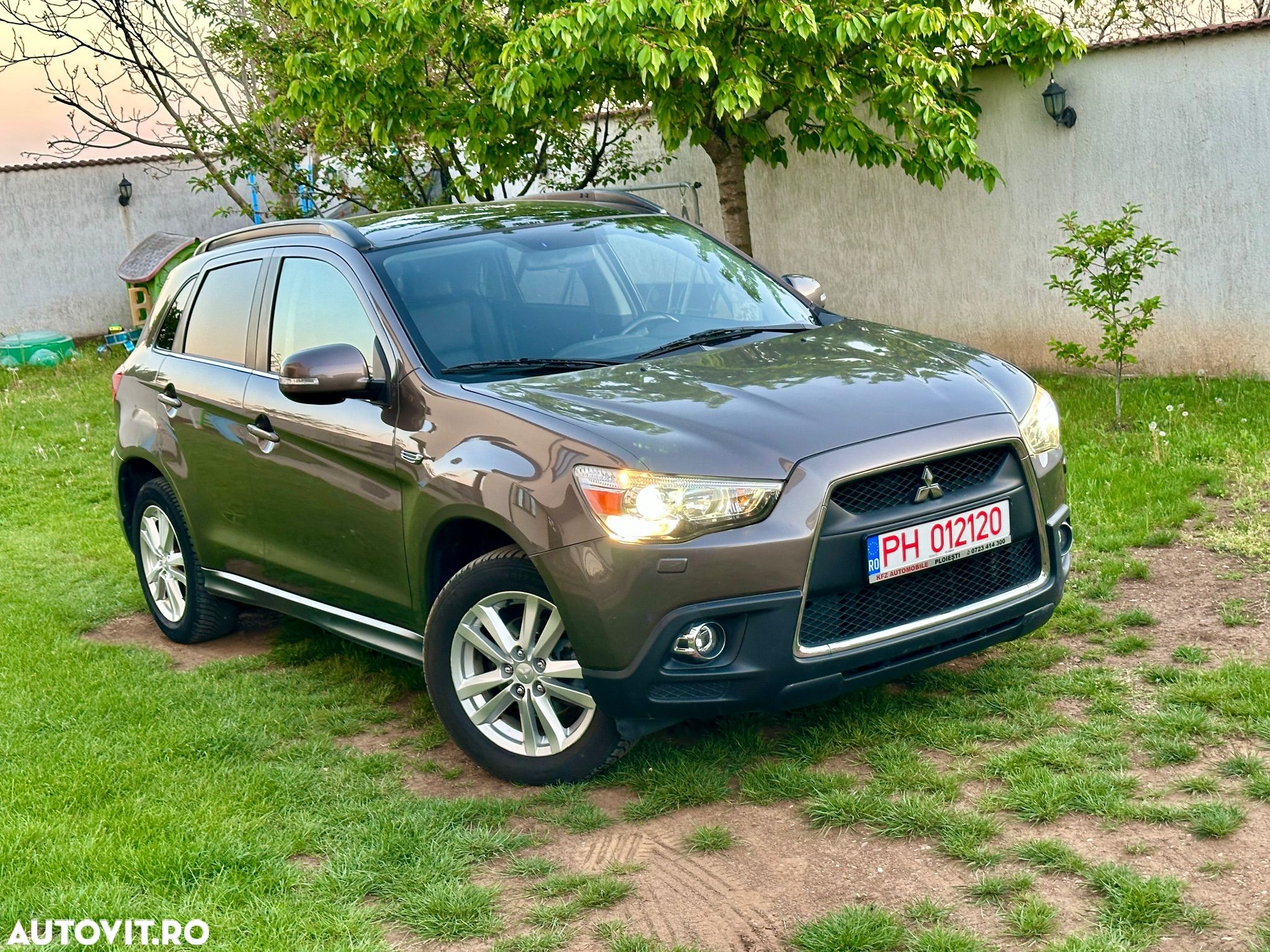 Mitsubishi ASX 1.8 DI-D 4WD Instyle - 1