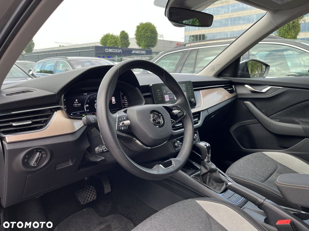 Skoda Kamiq 1.0 TSI Style DSG - 12