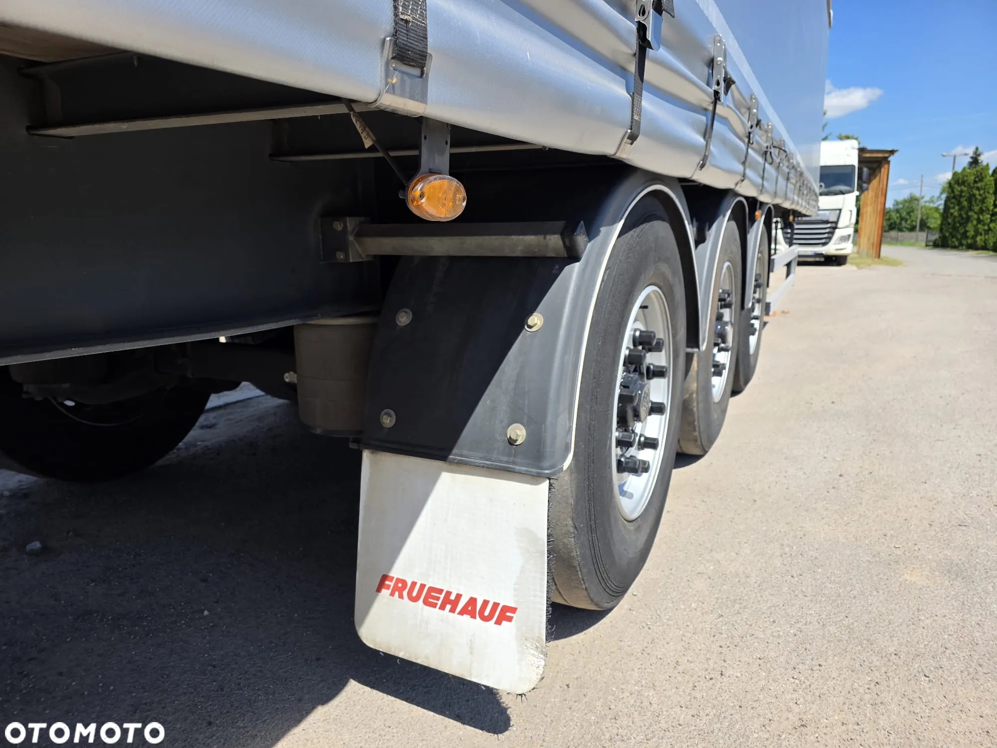 Fruehauf - 12