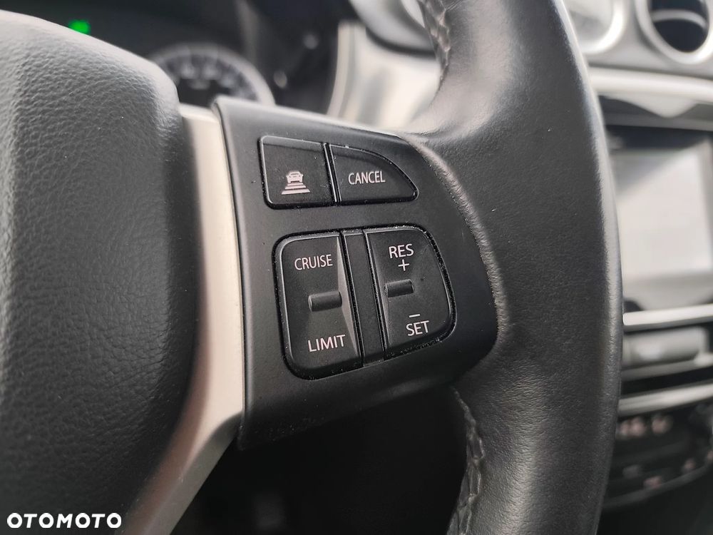 Suzuki Vitara 1.6 (4x2) Comfort+ - 30