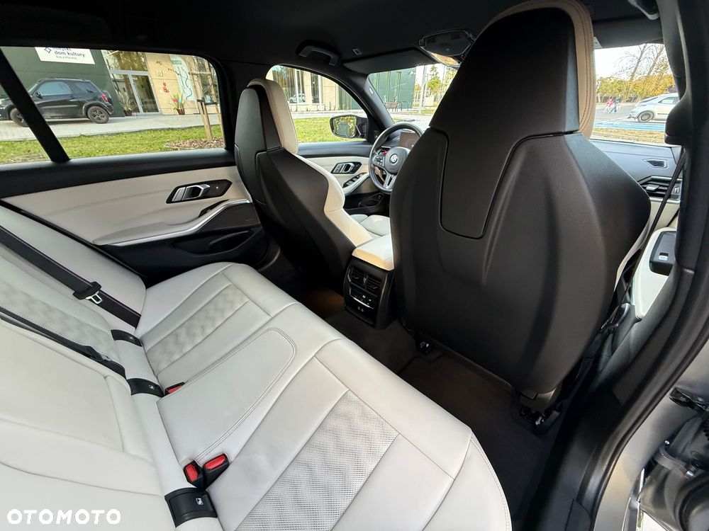 BMW M3 Competition xDrive sport - 21