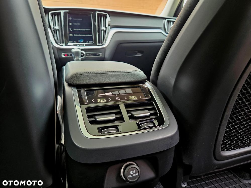 Volvo V60 T5 Geartronic Momentum Pro - 20