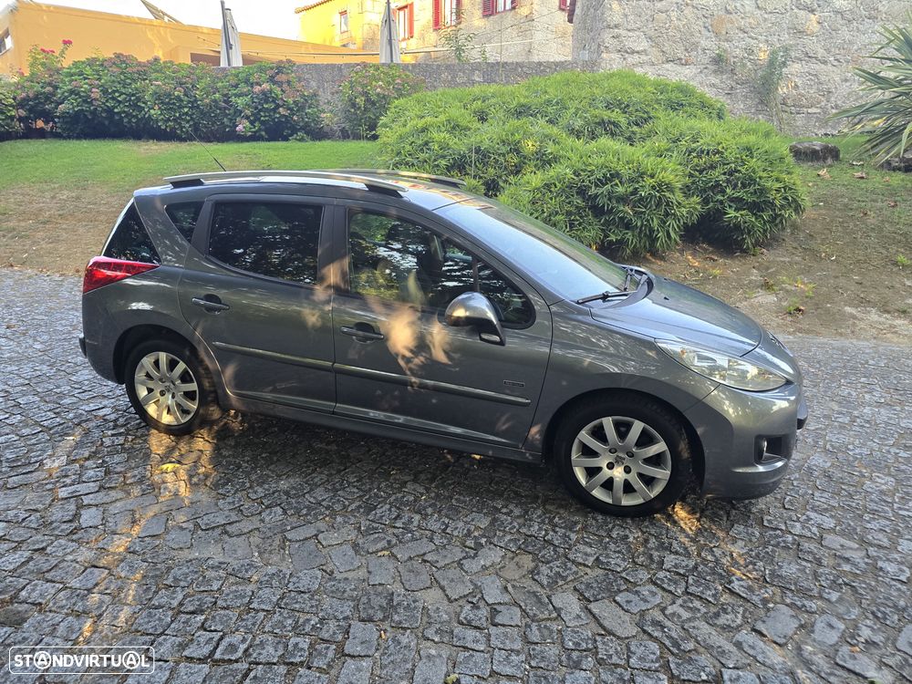 Peugeot 207 1.6 HDi Sport - 12