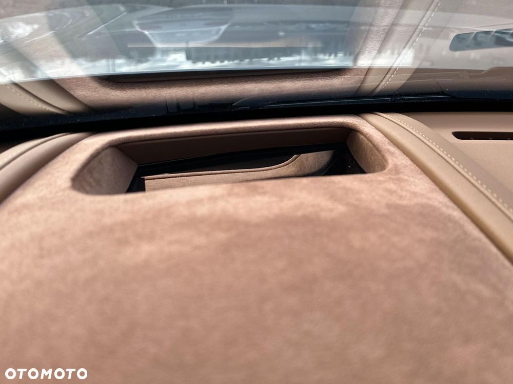 Lexus LC 500h Superturismo - 22