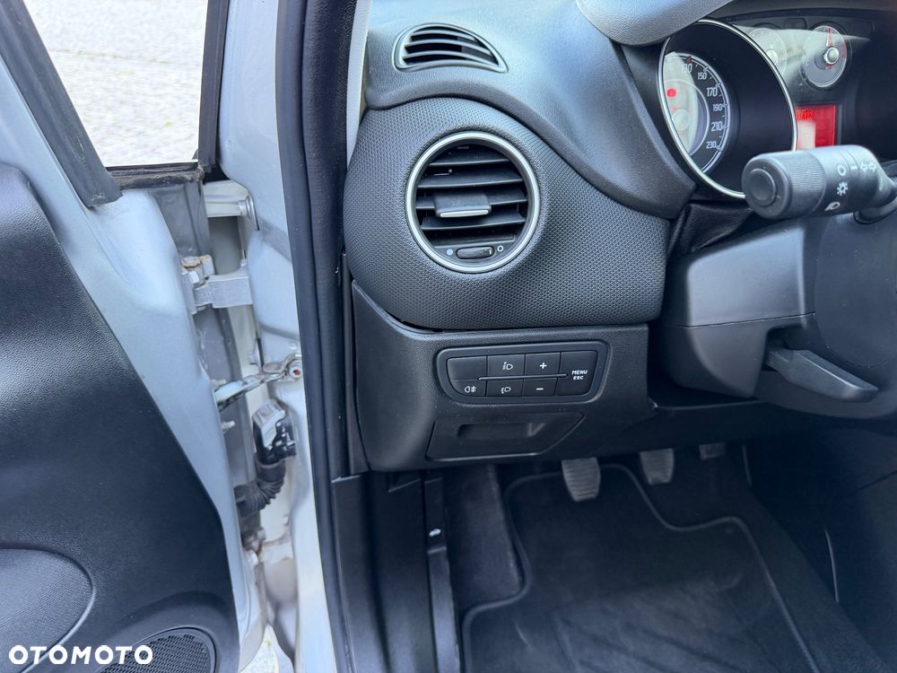Fiat Punto Evo 1.2 8V Street - 15