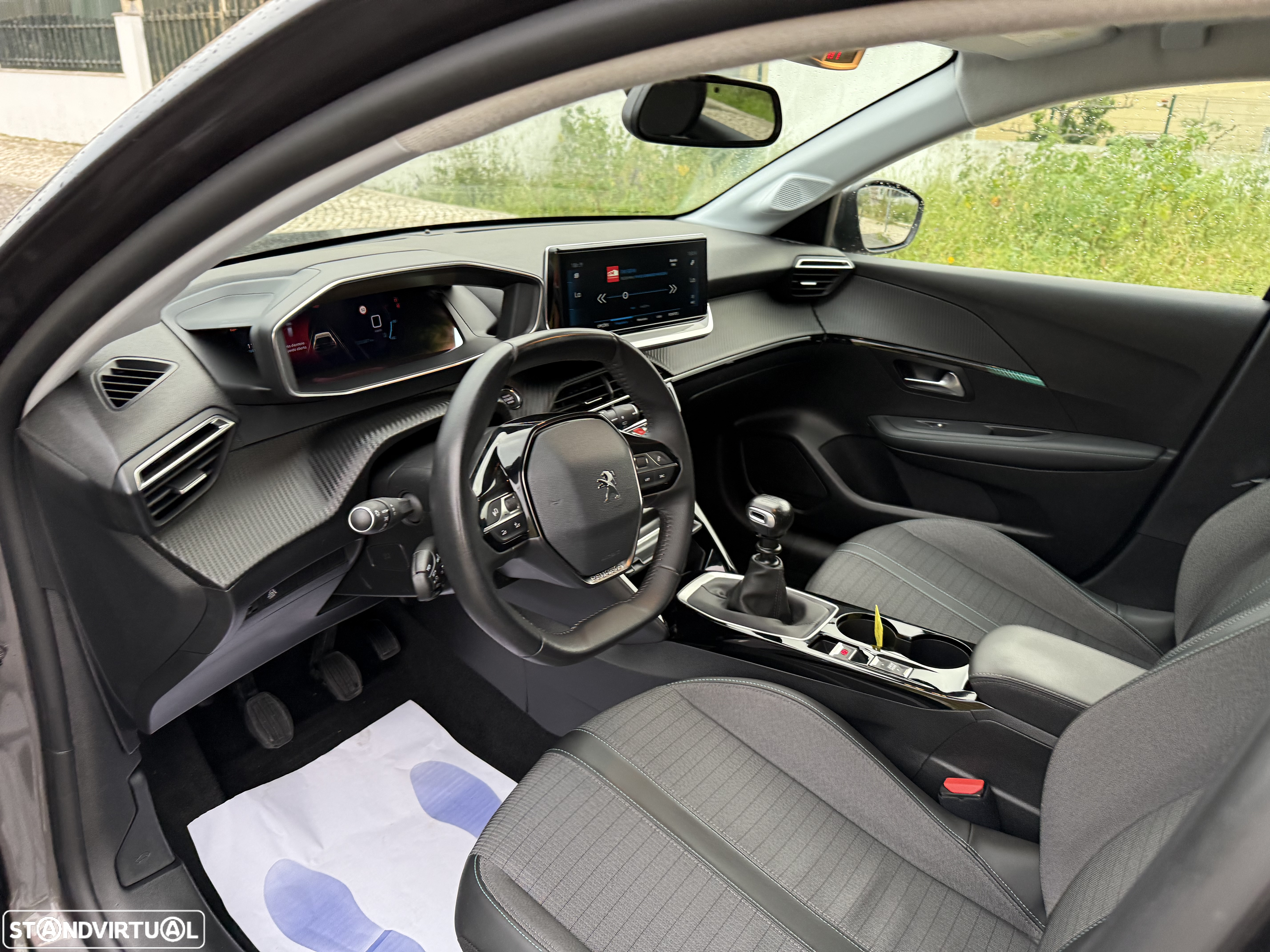 Peugeot 208 PureTech 100 Allure Pack - 14
