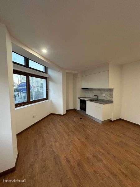 apartamento T1 renovado no centro do porto - Grande imagem: 4/8