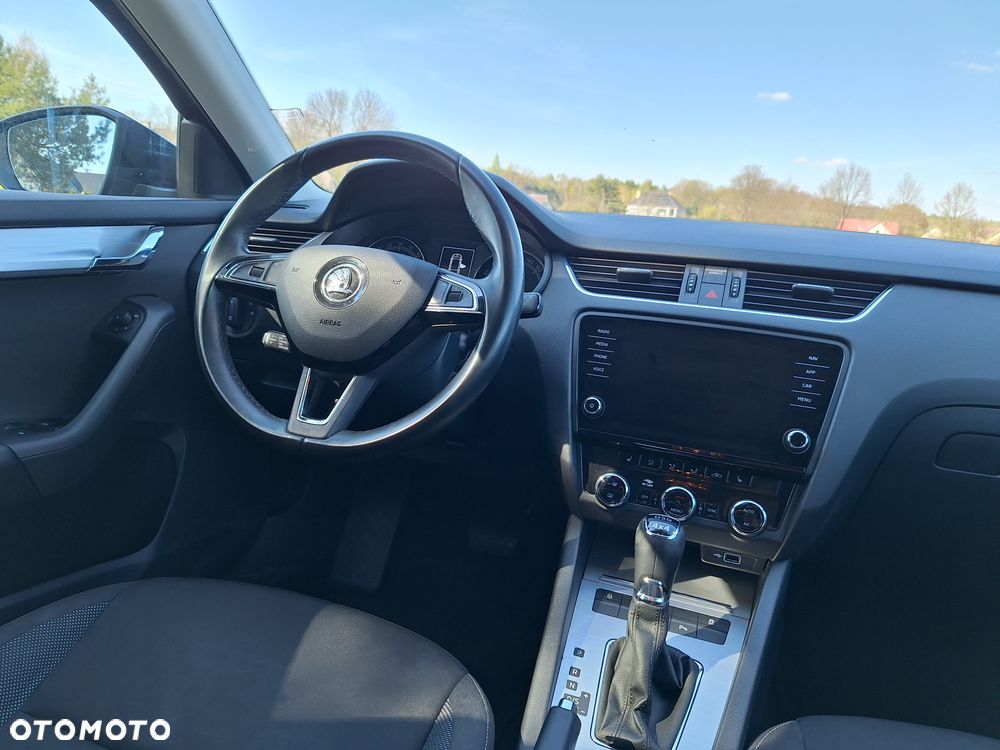 Skoda Octavia 2.0 TDI 4x4 Joy DSG - 16