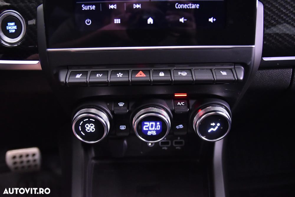 Renault Arkana E-TECH 145 R.S.LINE - 17