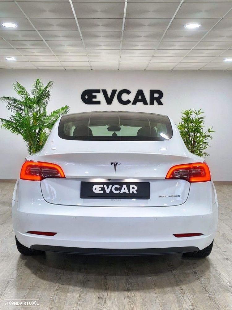 Tesla Model 3 Long Range Tração Integral - 22
