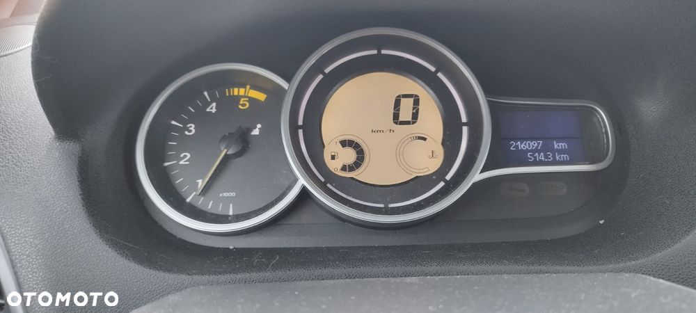 Renault Megane 1.5 dCi Dynamique - 8