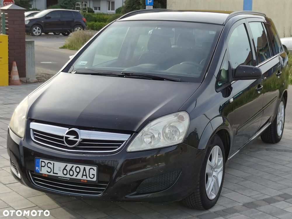 Opel Zafira - 15