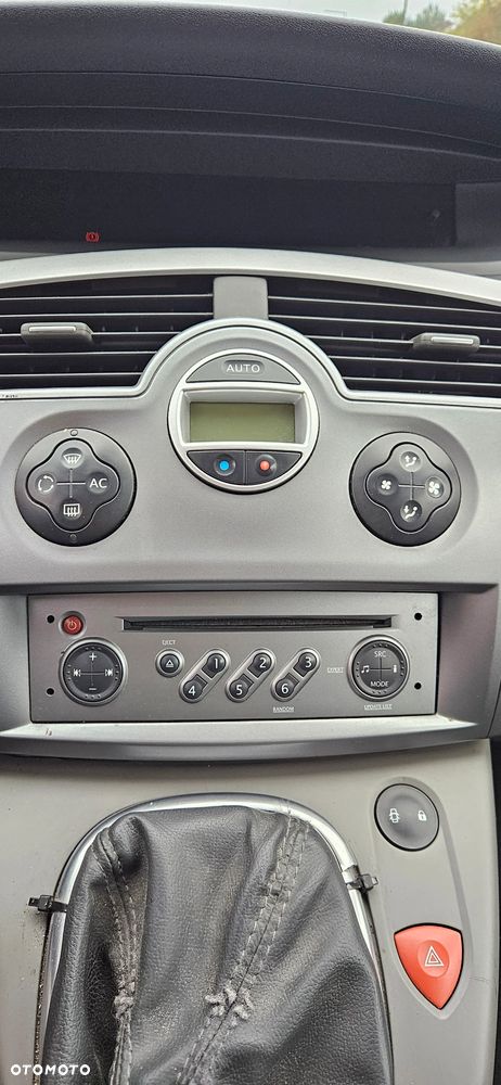 Renault Scenic - 15