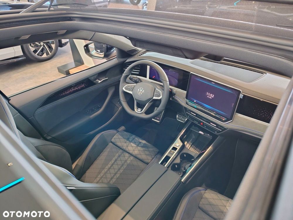 Volkswagen Passat - 22