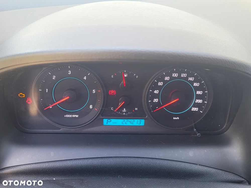 Chevrolet Captiva 2.2 D LTZ - 20