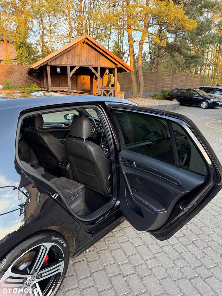 Volkswagen Golf GTD (BlueMotion Technology) DSG - 26