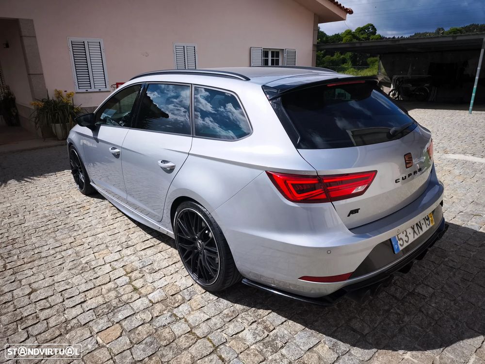 SEAT Leon ST 2.0 TSI Cupra 4Drive DSG S/S - 4