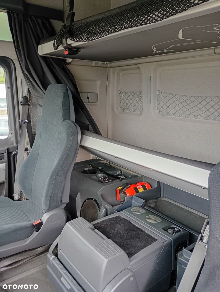 MAN TGX - 8