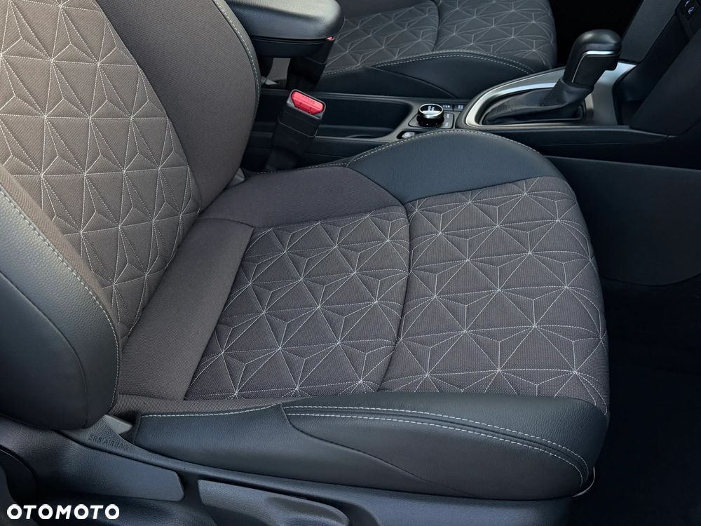 Toyota Yaris Cross Hybrid 1.5 Executive - 36