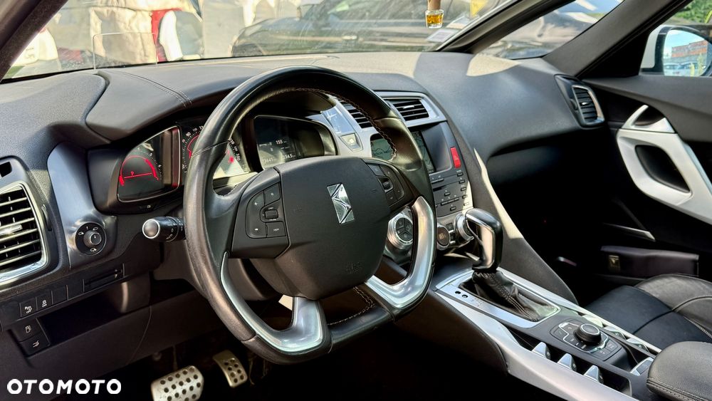 Citroën DS5 HDi 165 Business - 20