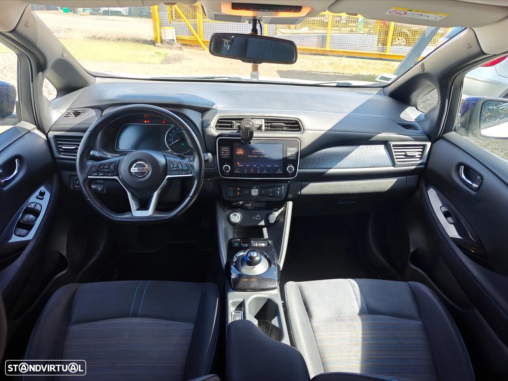 Nissan Leaf N-Connecta - 9