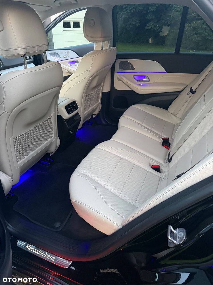 Mercedes-Benz GLE 300 d 4-Matic - 5