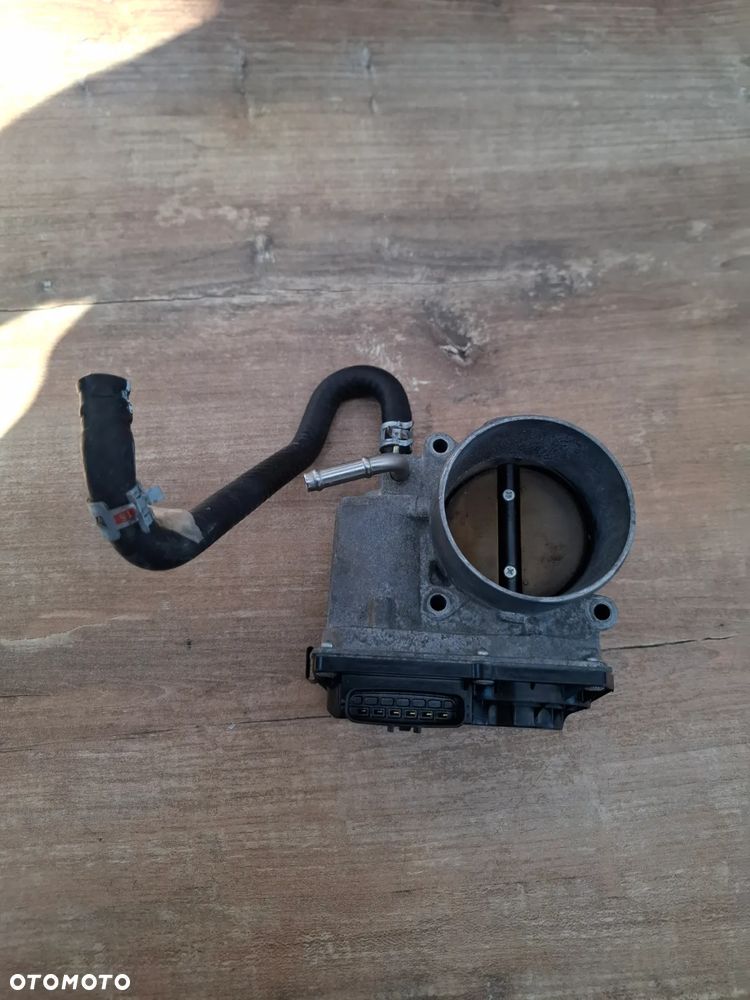 Lexus rx 3,0 hybryda przepustnica 22030-20060 - 1