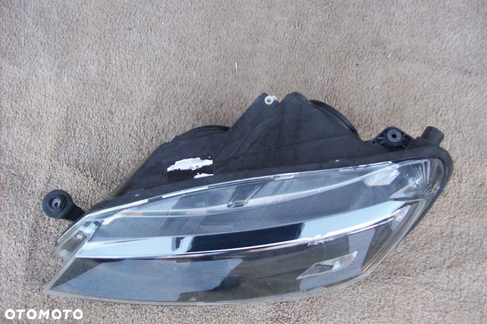 LAMPA PRZEDNIA LEWA SKODA SUPER B III EUROPA ROK 15/19 - 4