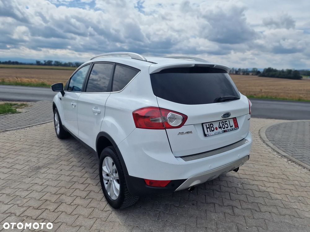 Ford Kuga 2.0 TDCi 4x4 Titanium - 14