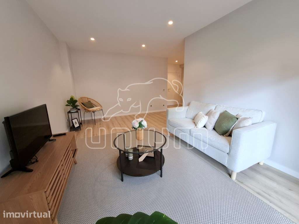 Apartamento T1 na praia da Amorosa - Grande imagem: 3/14