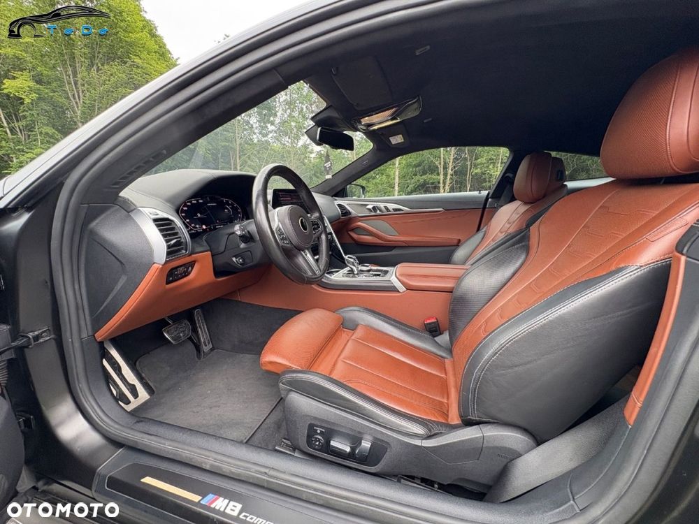 BMW Seria 8 - 21
