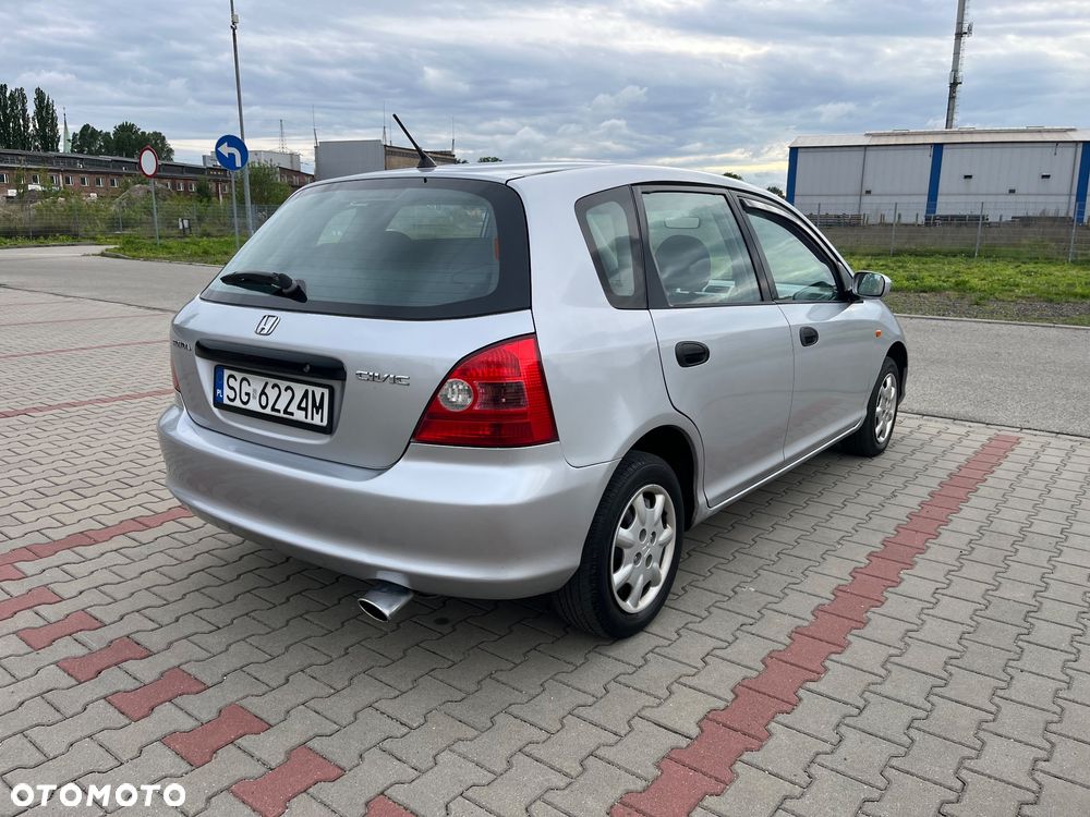 Honda Civic 1.4i S - 25