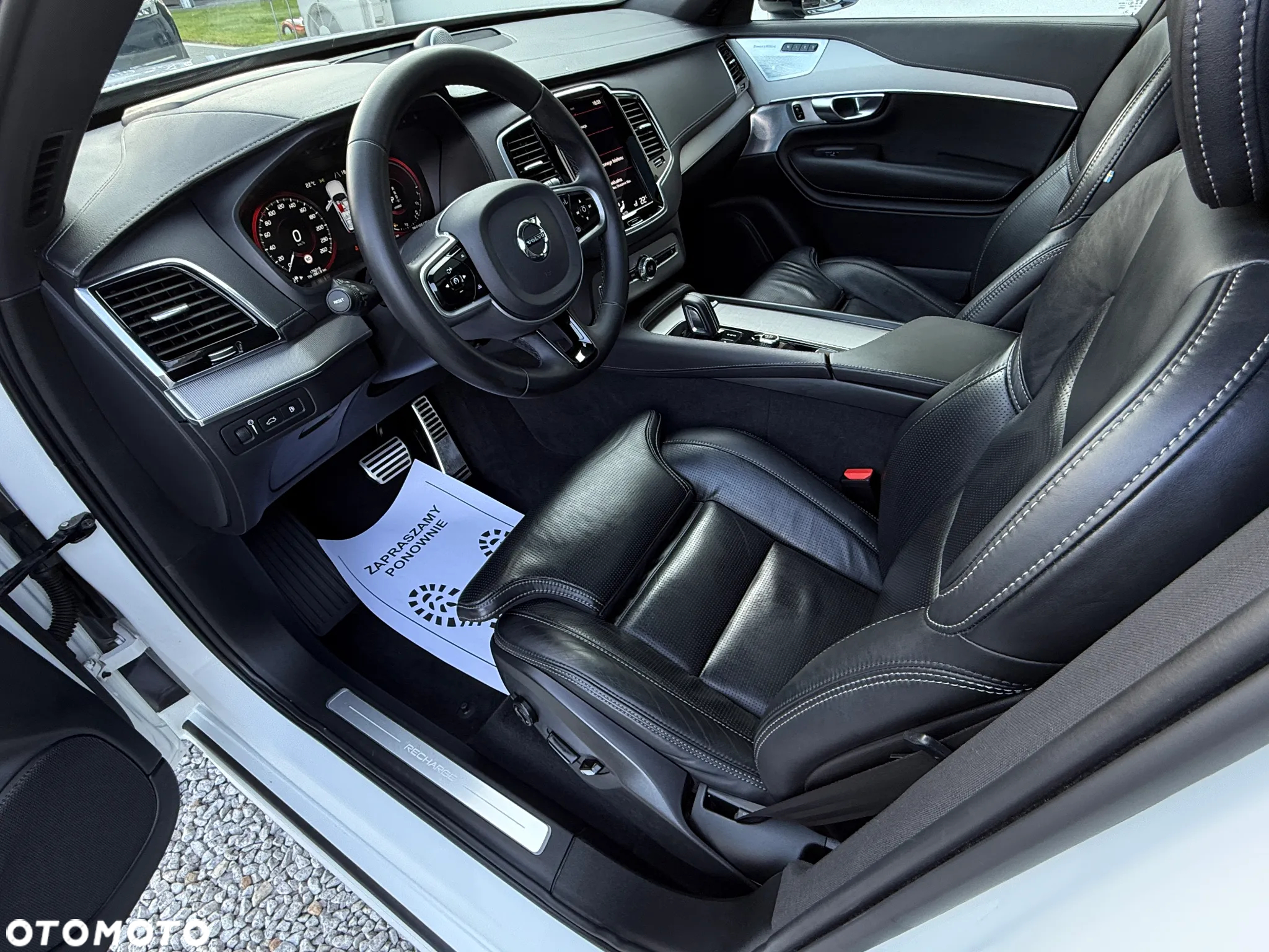 Volvo XC 90 T8 AWD Recharge Geartronic RDesign Edition - 26