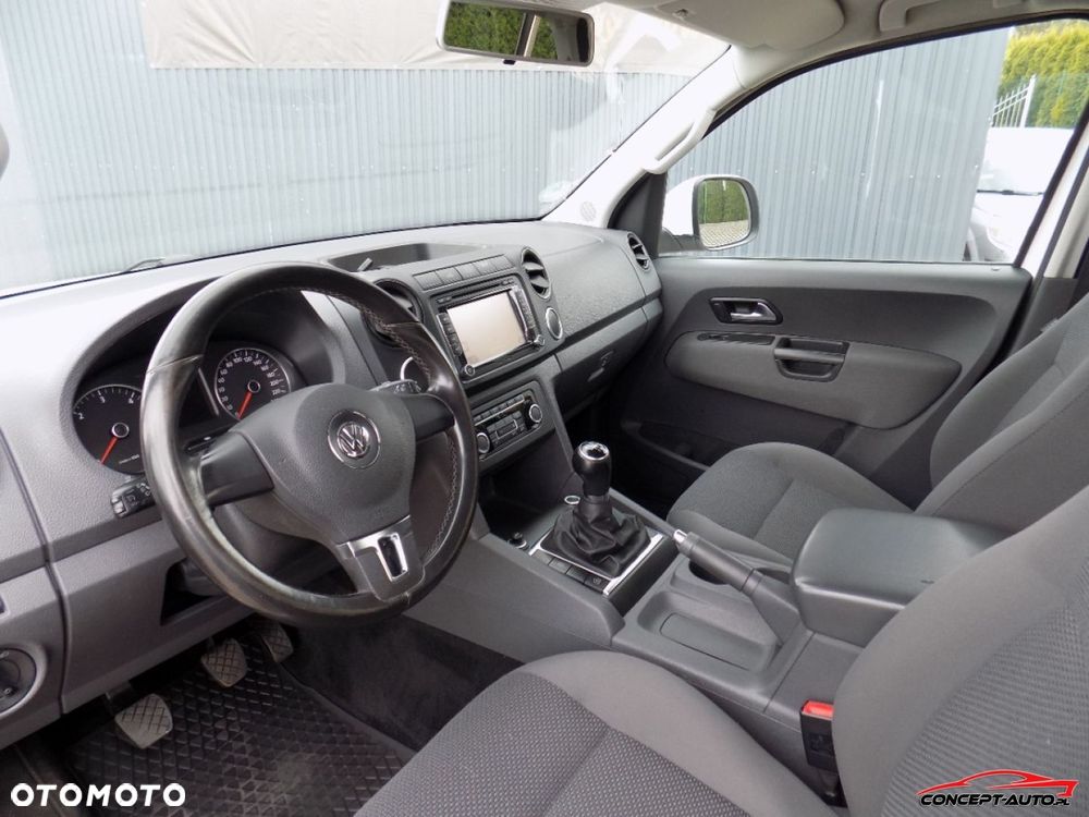 Volkswagen Amarok - 21