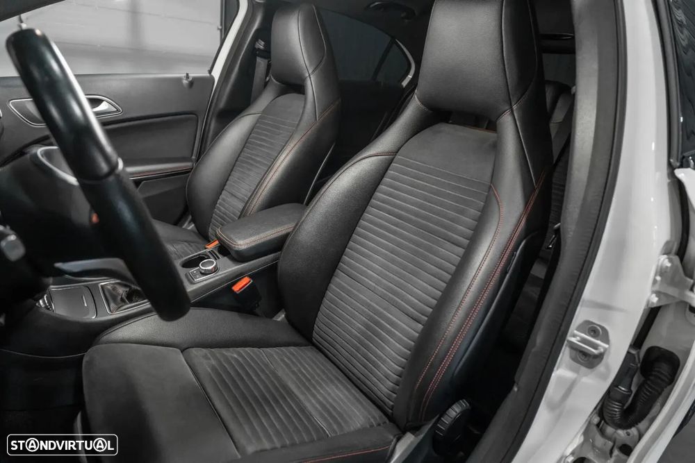 Mercedes-Benz A 180 Dynamic Edition - 24