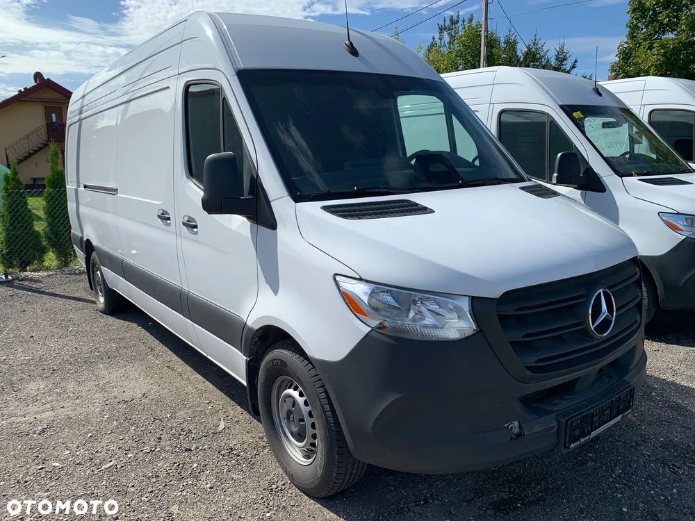 Mercedes-Benz Sprinter - 19