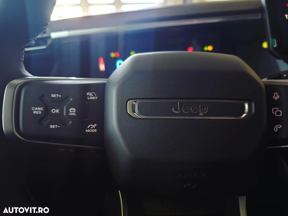Jeep Compass 1.2 e-Hybrid DCT6 First Edition - 11