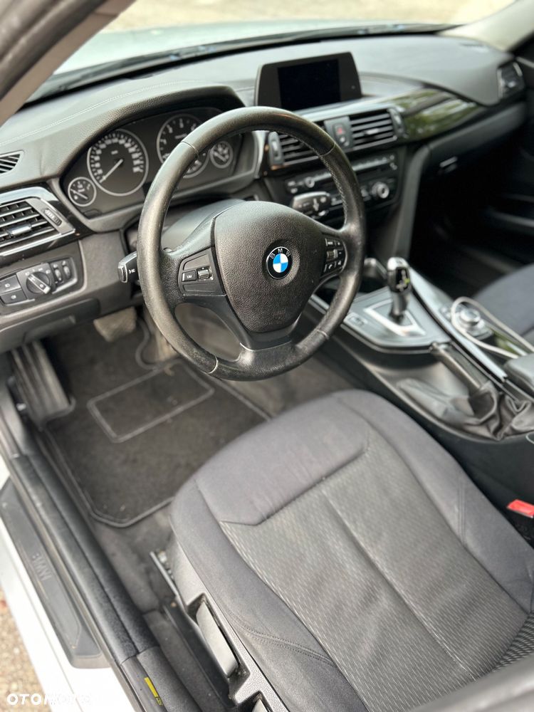 BMW Seria 3 - 11