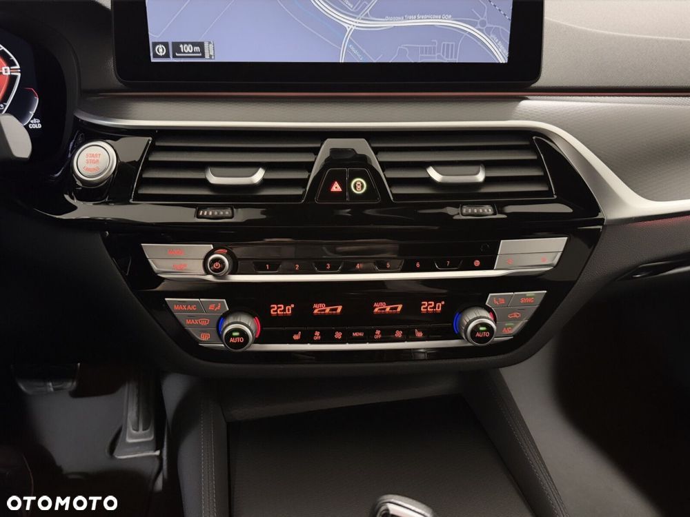BMW Seria 5 - 16