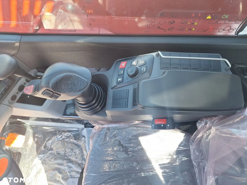 Manitou NOWA ładowarka teleskopowa MLT 733 115 Premium - 9