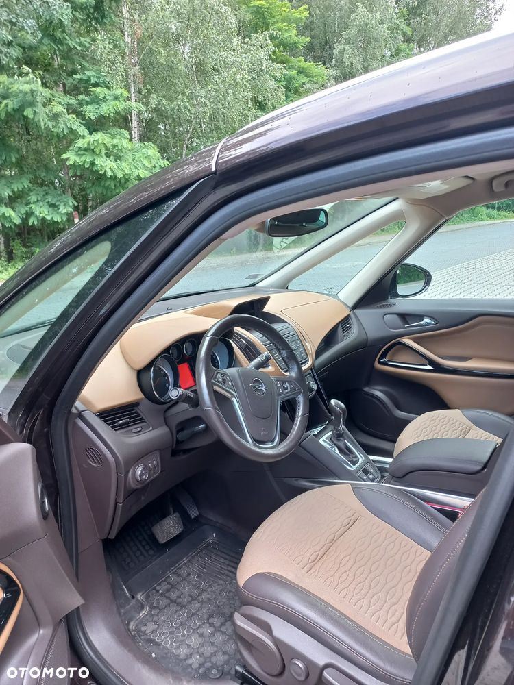 Opel Zafira 1.4 T Cosmo - 12
