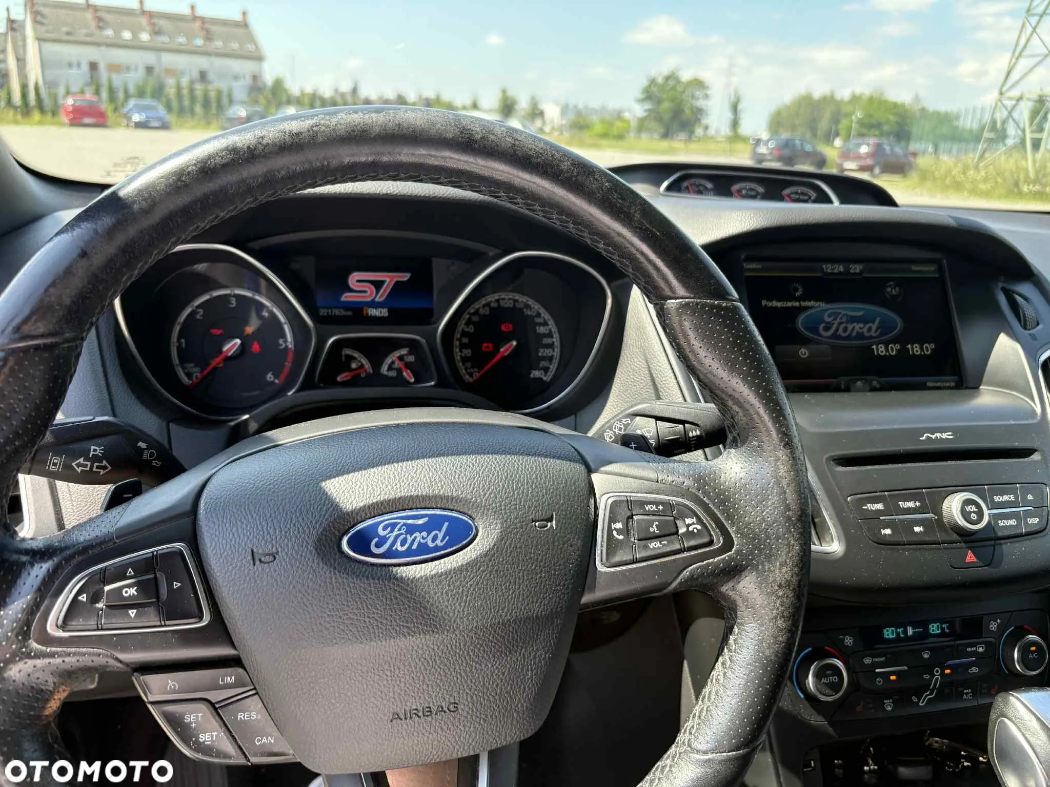 Ford Focus 2.0 TDCi ST PowerShift - 19