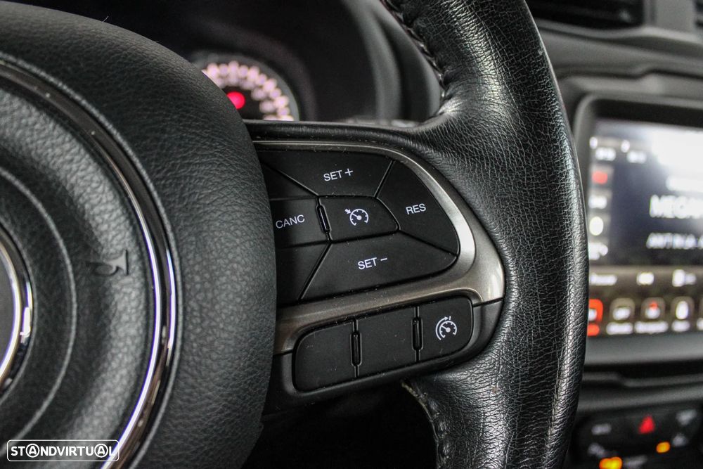 Jeep Renegade 1.0 T-GDI Limited - 34