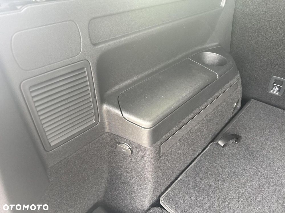Volkswagen Touran 1.5 TSI EVO Comfortline Plus DSG - 25