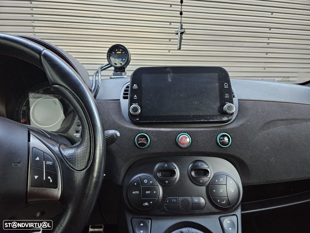 Abarth 500 1.4 T-Jet Competizione - 14