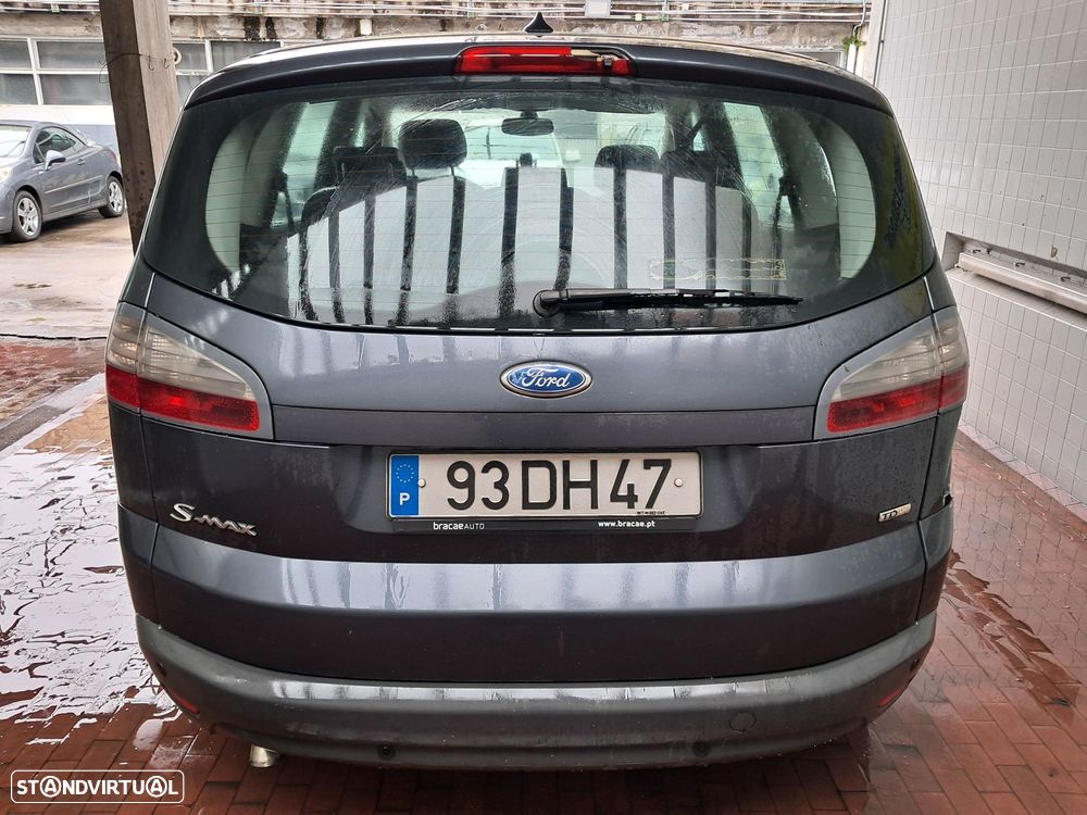 Ford S-Max 1.8 TDCi Titanium 7L - 15