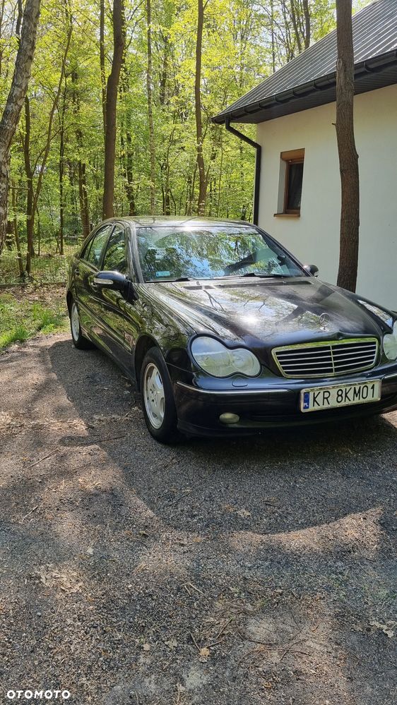 Mercedes-Benz Klasa C 200 T Kompressor Avantgarde - 2