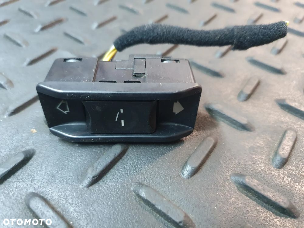 WŁĄCZNIK PRZEŁĄCZNIK SZYBERDACHU BMW E46 E38 E39 E60 E61 E63 8352182 - 1
